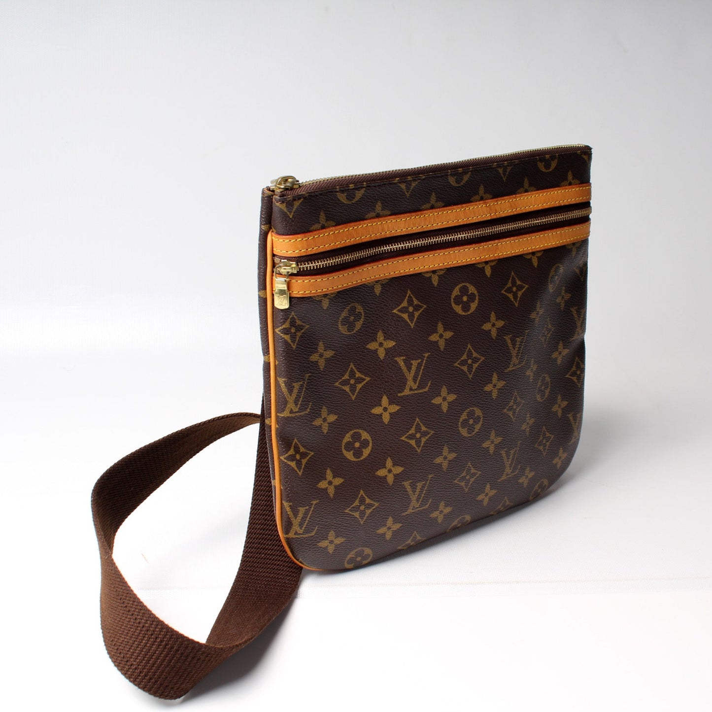 Pochette Bosphore Monogram