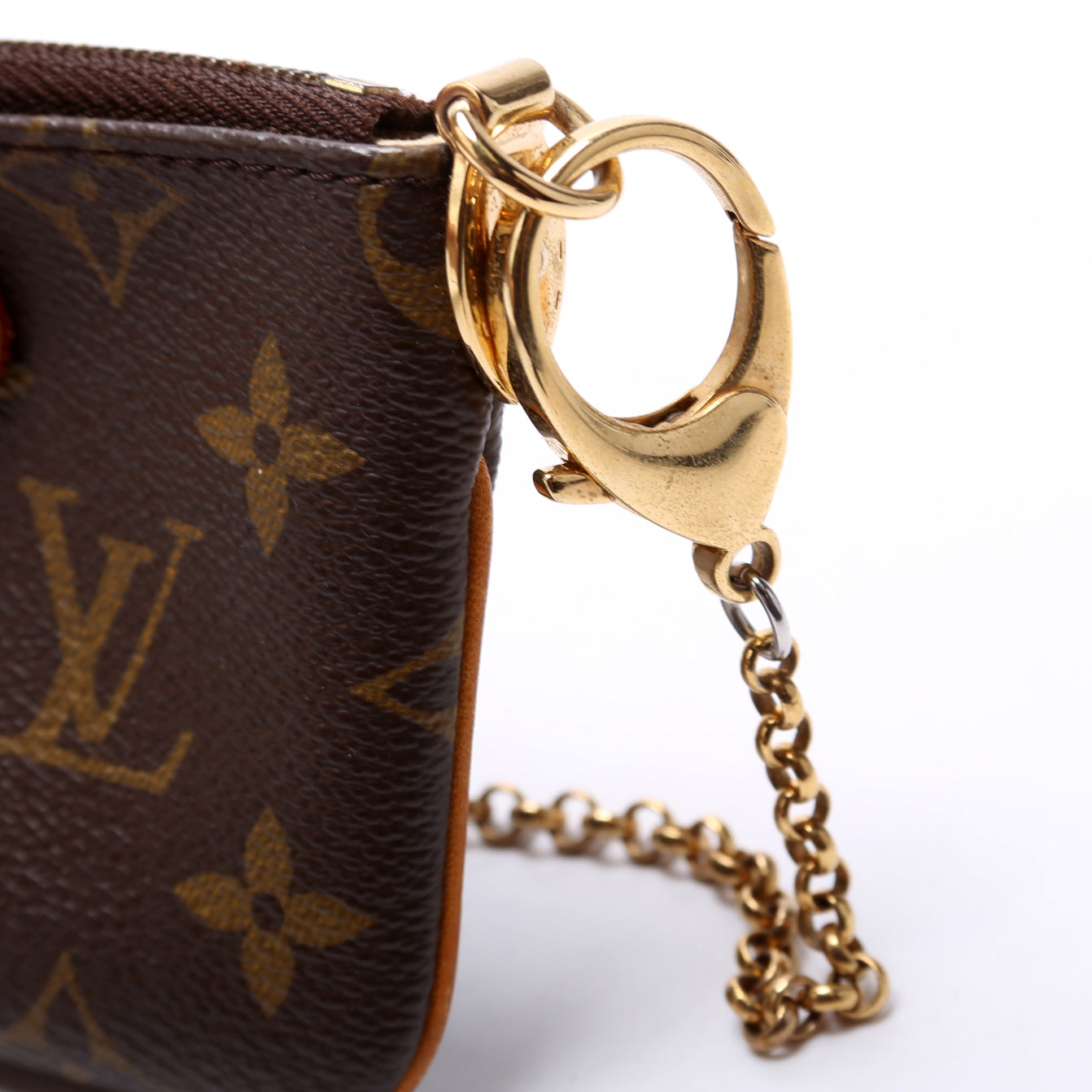 Pochette Milla PM Monogram