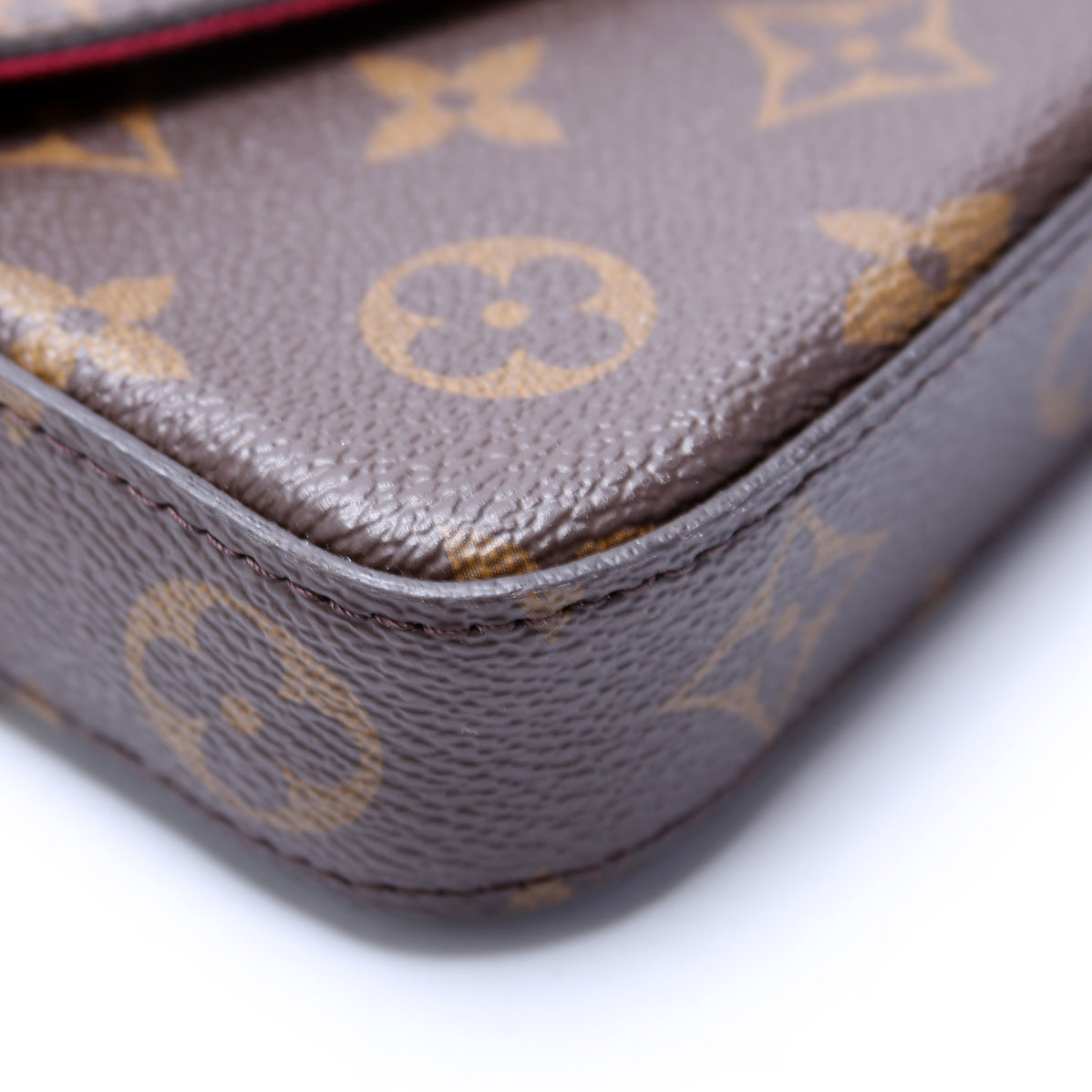 Pochette Felicie Monogram