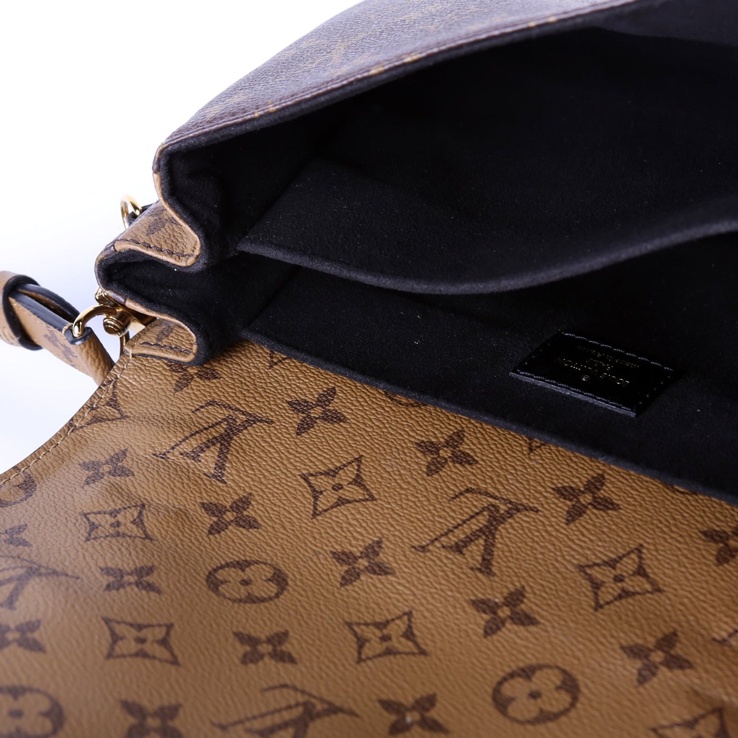 Pochette Metis Reverse Monogram