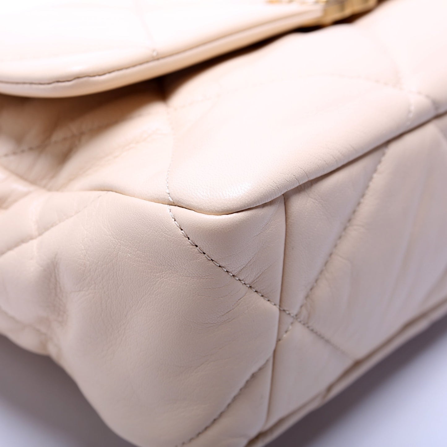 Quilted Goatskin 19 Large Flap 30M