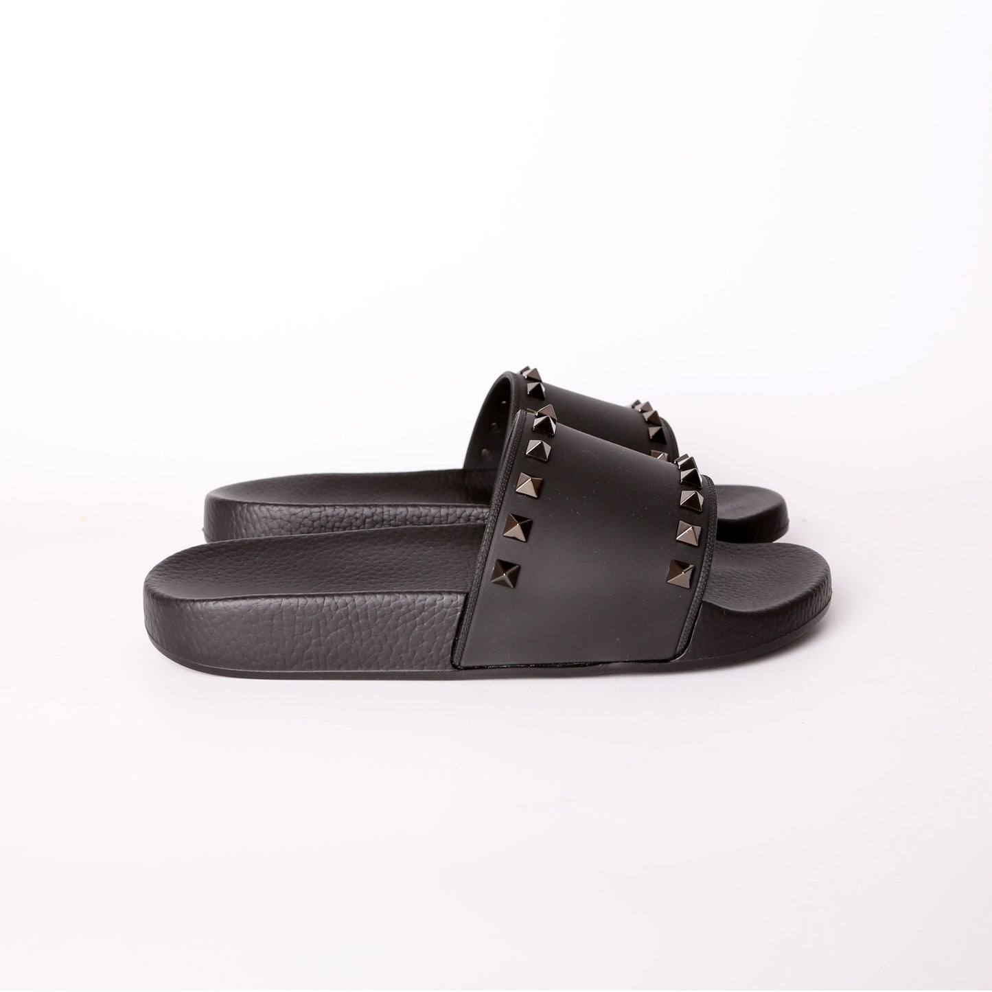 Rockstud Rubber Slides Size 39